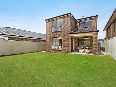 36 Affleck Gardens North, Middleton Grange