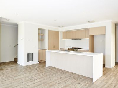 9 Vista Circuit, Westmeadows