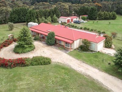 25 Billabong Drive, Monegeetta