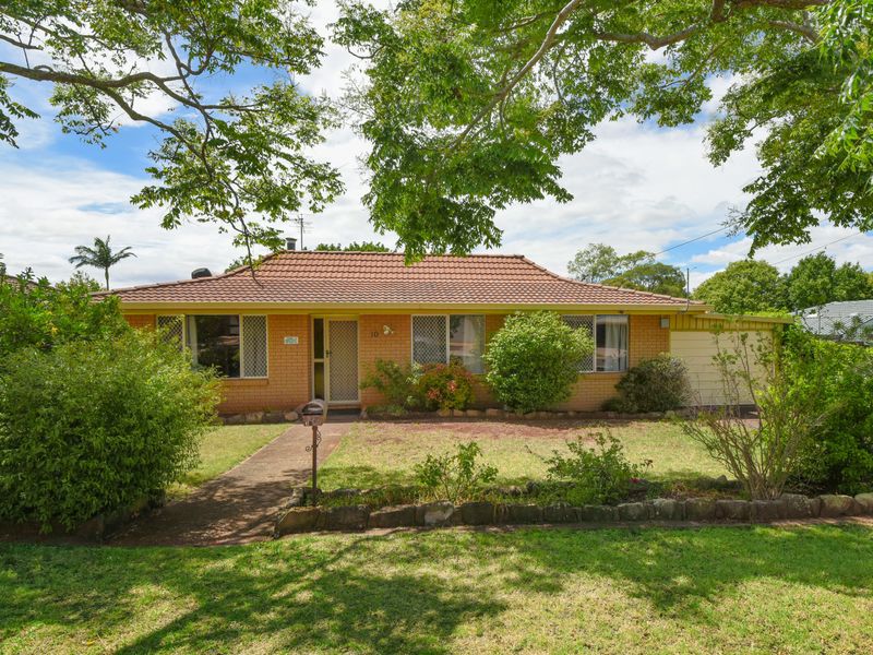 10 Chelsea Street, Centenary Heights