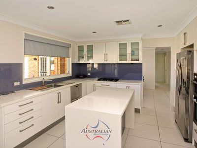 13 Mezen Place, St Clair