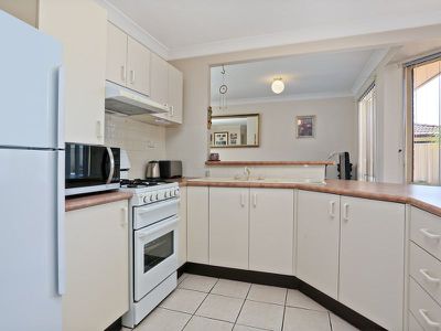 2B Marne Place, St Clair