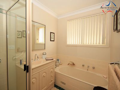 2 / 6D Royal Place, St Clair