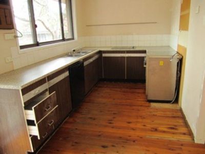 10 Kemerton Street, St Clair