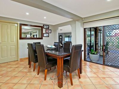 12 Francis Greenway Avenue, St Clair