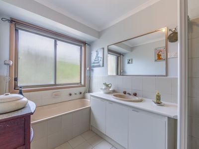 13 Ida Crescent, Romsey