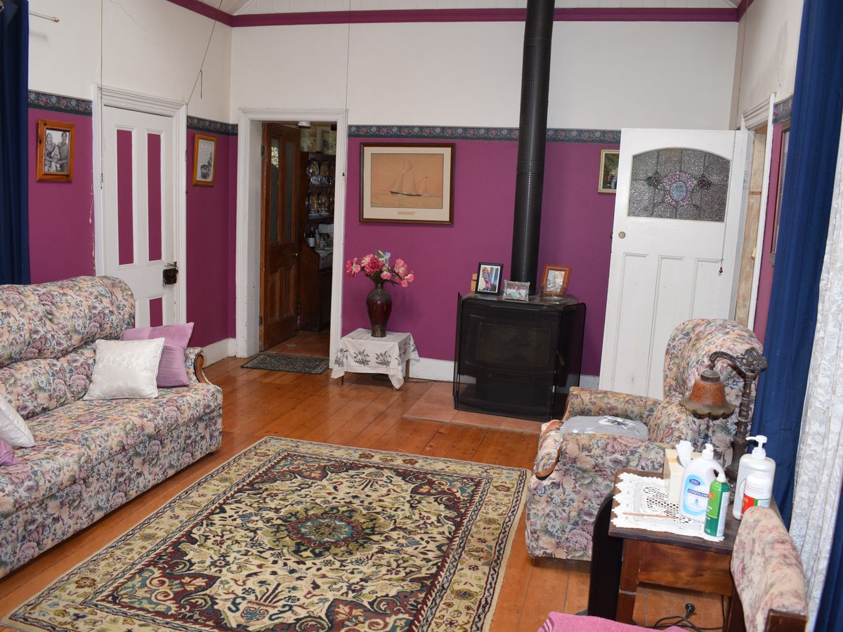 3381 Bridgewater-Maldon Road, Newbridge