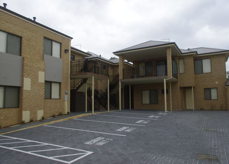 4 / 88 Moreing Street, Redcliffe 4 / 88 Moreing Street, Redcliffe