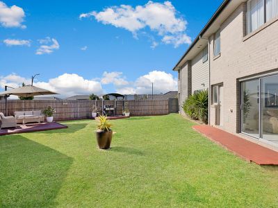 20 Ivor Avenue, Middleton Grange