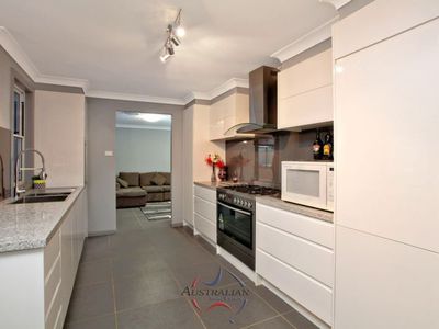 11 Caesar Way, St Clair