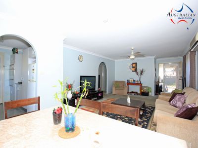 6 Olympus Drive, St Clair