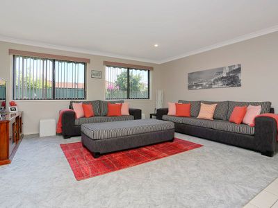 22 Kala Circuit, St Clair