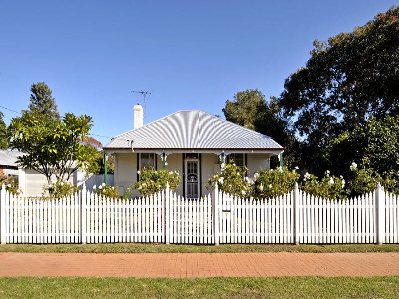 11 Scott Street, Guildford