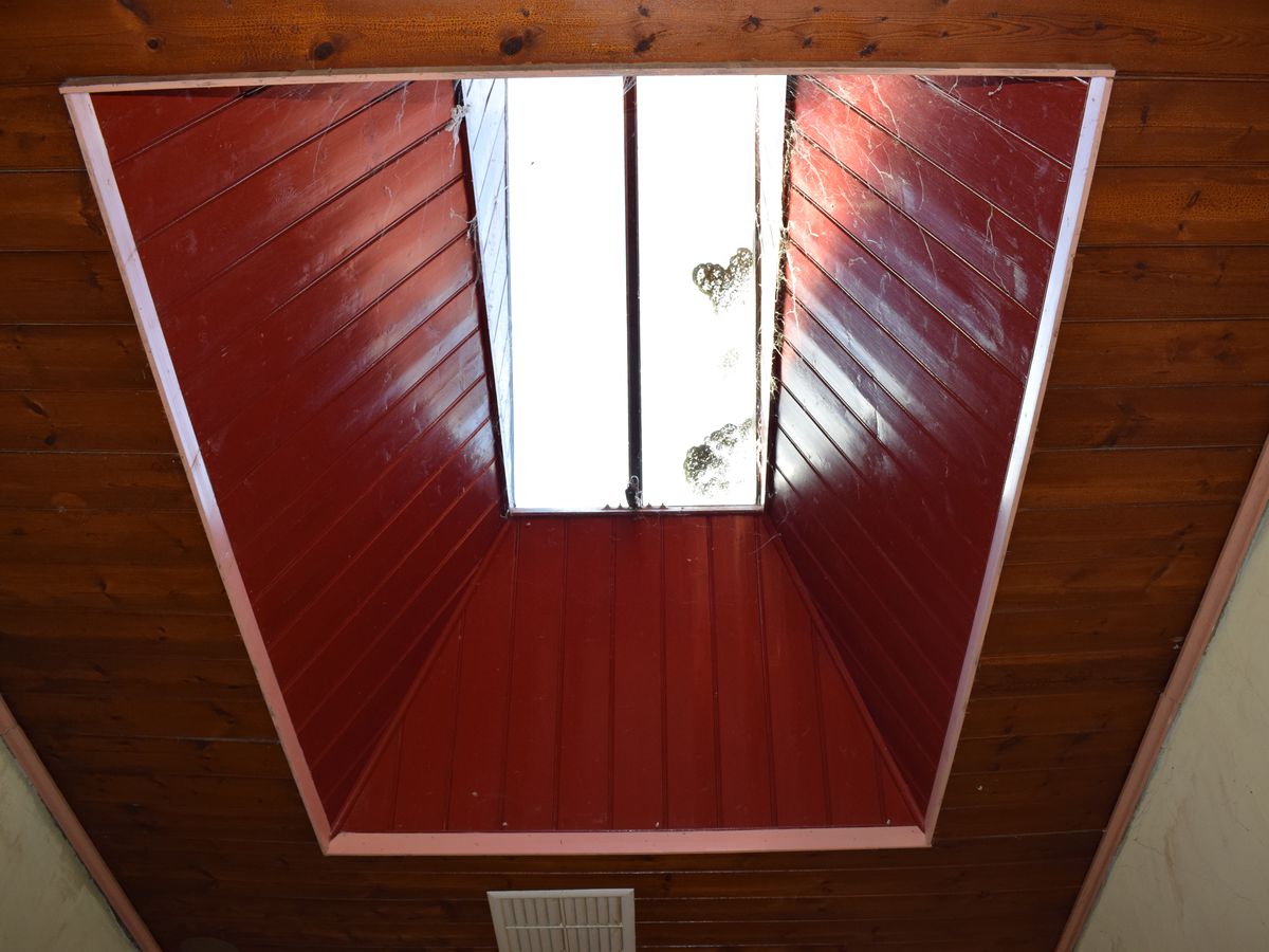 27 High Street, Charlton