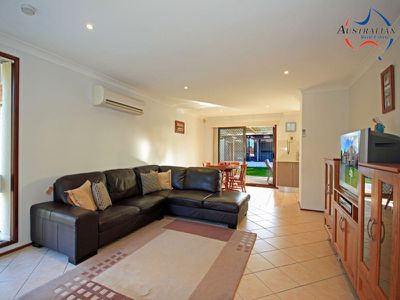 11 Kalambo Place, St Clair