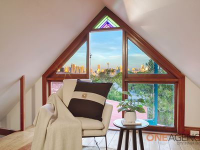 8 Mackenzie, Rozelle