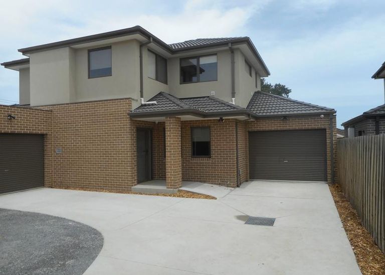 ROOM 4 / 2/108 Wellington Road, ... ROOM 4 / 2/108 Wellington Road, ...