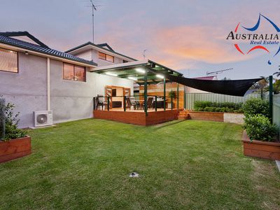 18 Strauss Road, St Clair