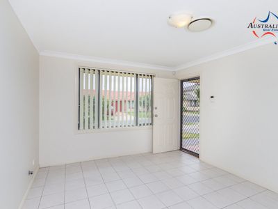 4 Bond Place, Oxley Park