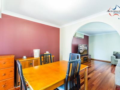 16 Kingfisher Way, St Clair