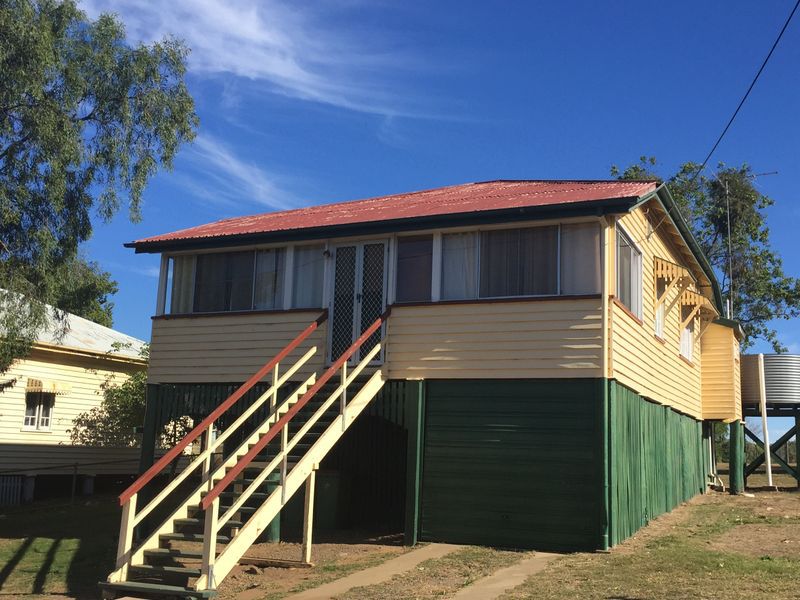 16 Station Street, Helidon