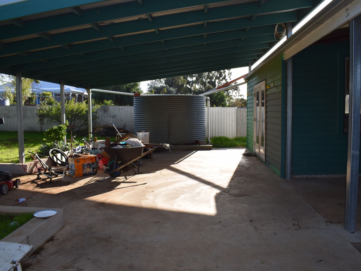 48 Mildura Way, Charlton