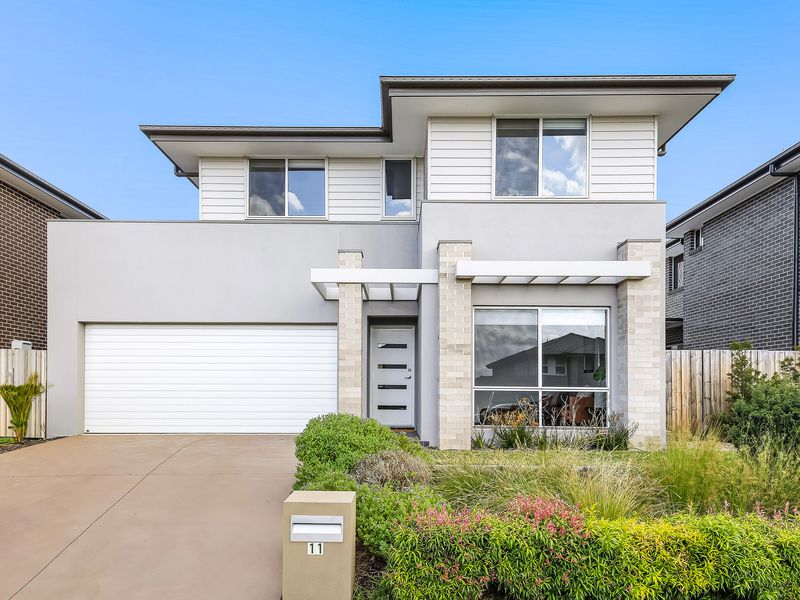 11 Grattan Road, North Kellyville