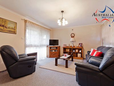 41 Dobell Circuit, St Clair