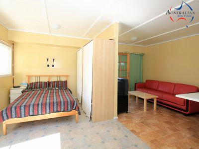 1 Plover Close, St Clair