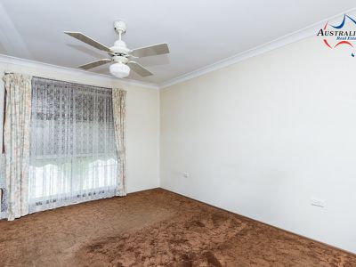 35 Menzies Circuit, St Clair