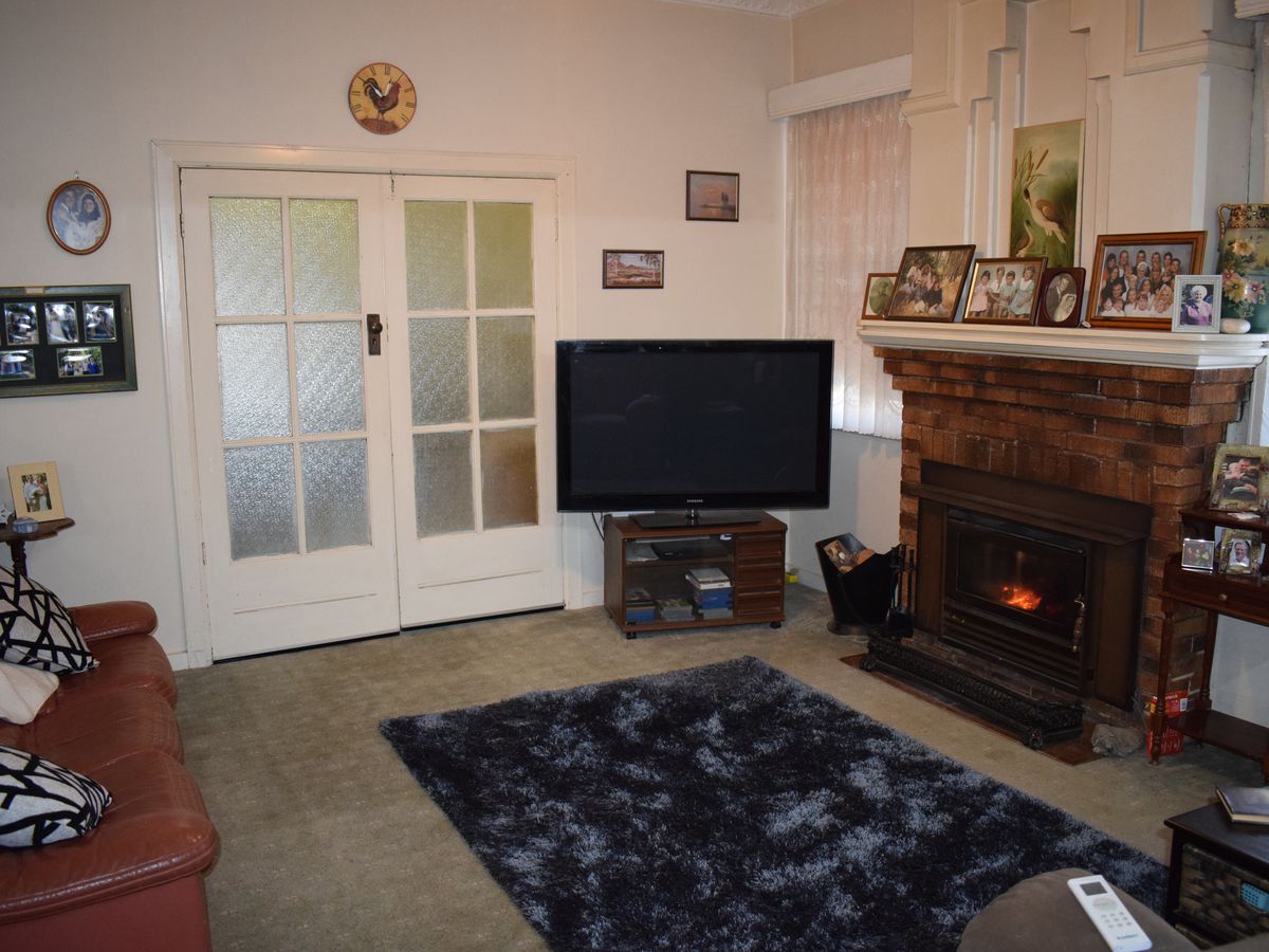 70 Grant Street North, Inglewood