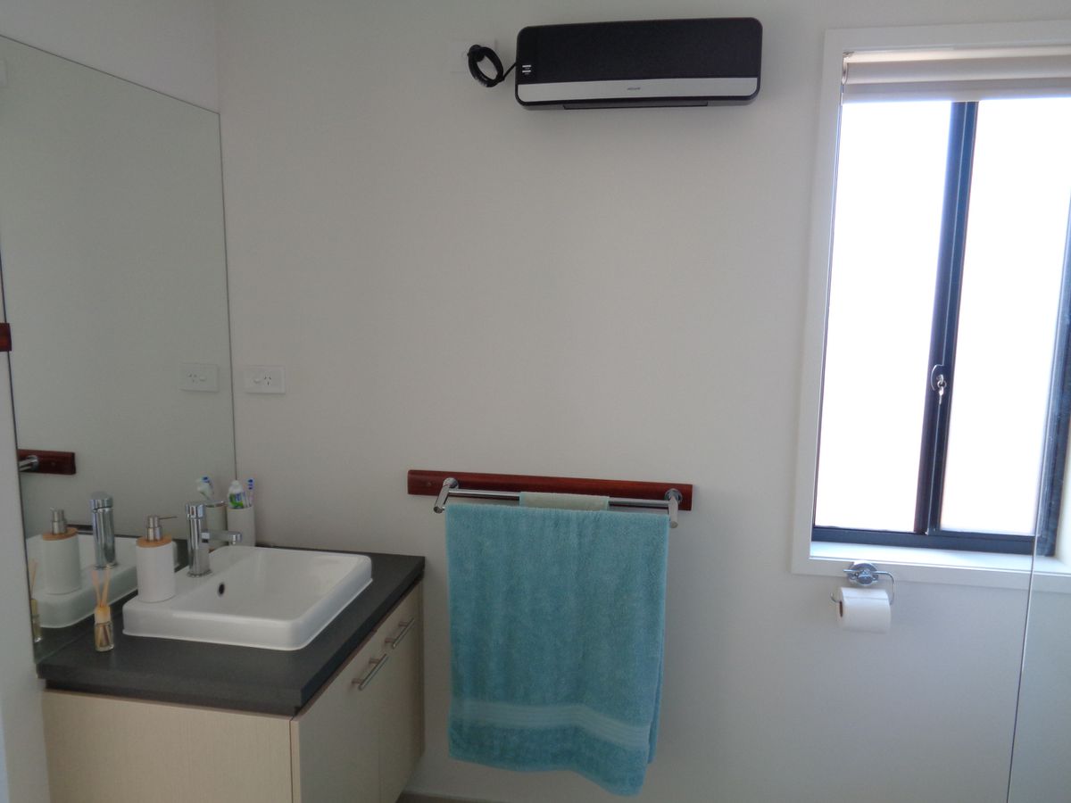 6 Smith Street , Elmore