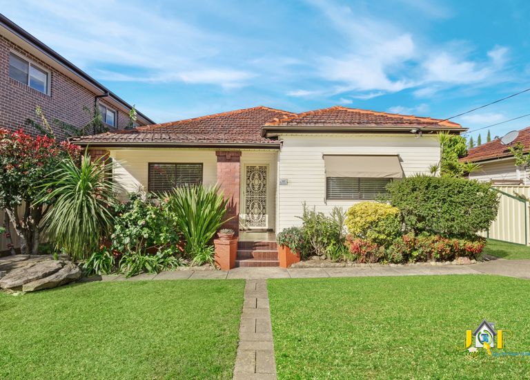 90 MacKenzie Street, Revesby 90 MacKenzie Street, Revesby