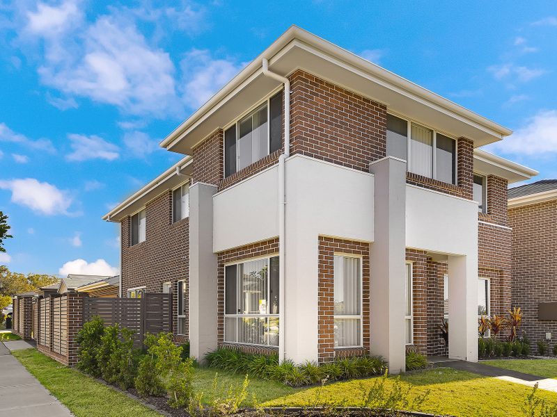 16 Scarlet Street, Jordan Springs