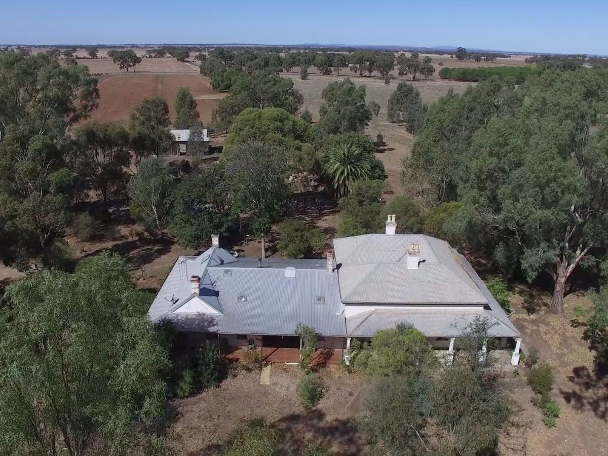 3381 Bridgewater-Maldon Road, Newbridge