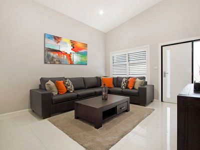 3 Teak Street, St Clair
