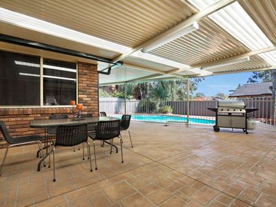 7 Barossa Close, St Clair