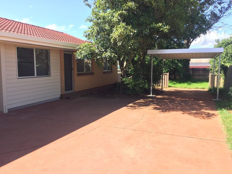 2 / 13 Scheske Street, Wilsonton