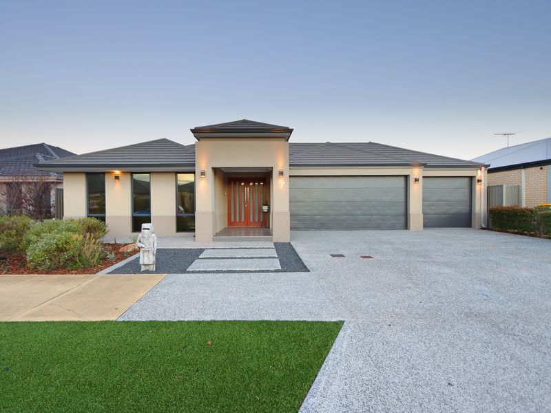 Gillian Ragan Heritage Realty