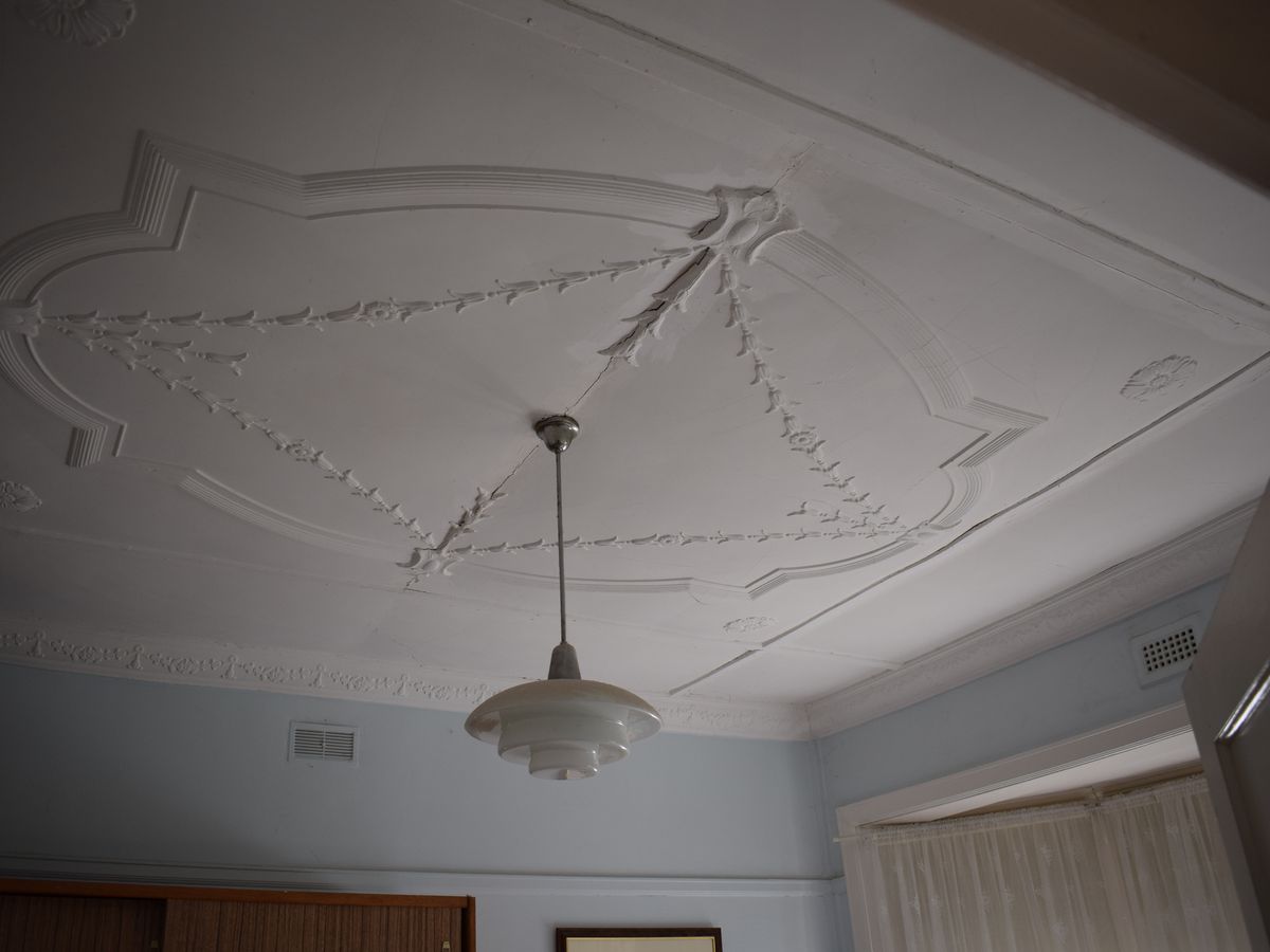 70 Grant Street North, Inglewood