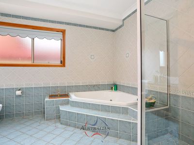 6 Belledale Close, St Clair