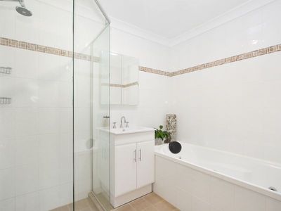 11 Hunter Street, St Clair