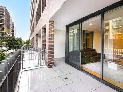 010C / 1 Muller Lane, Mascot