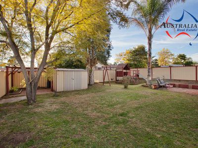 5 Tumut Place, St Clair
