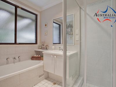 15 Henley Grove, St Clair