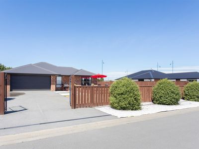 114 Pegasus Boulevard, Pegasus