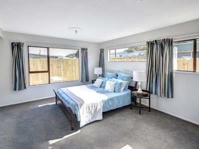 1106 Brighton Road, Brighton