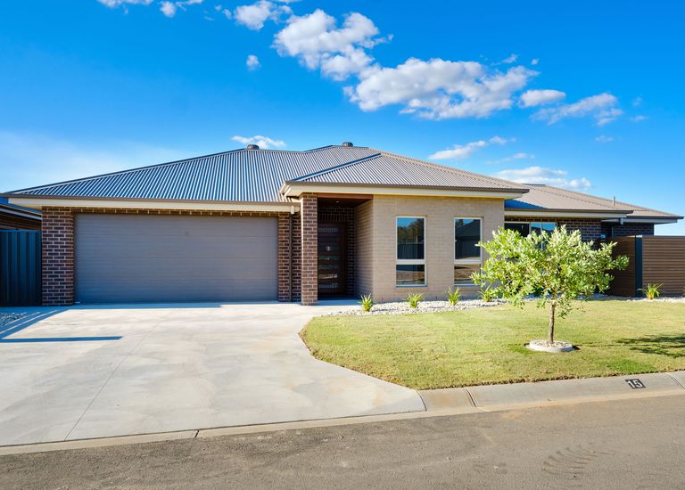 15 Yirang Road, Thurgoona 15 Yirang Road, Thurgoona