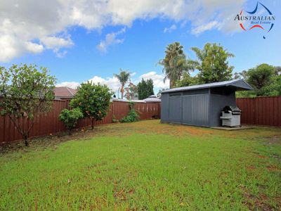 6 Galah Close, St Clair