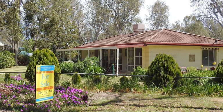 19 Lily Street, Violet Town 19 Lily Street, Violet Town